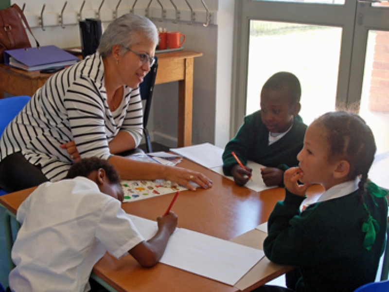 Ready - Steady - Read - Write Volunteers Needed